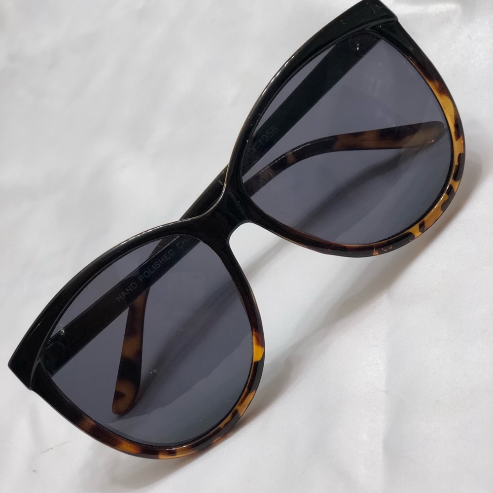 Women Sun Glasses